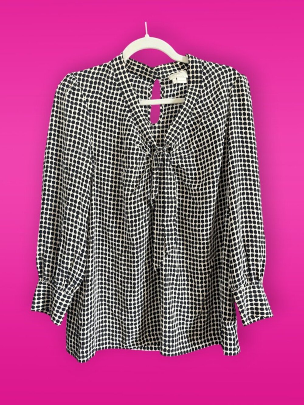 ✨ Kate Spade New York | 100% Silk Black & Cream Lantern Print Tie-Neck Blouse